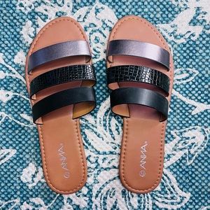 Sandals size 7.5